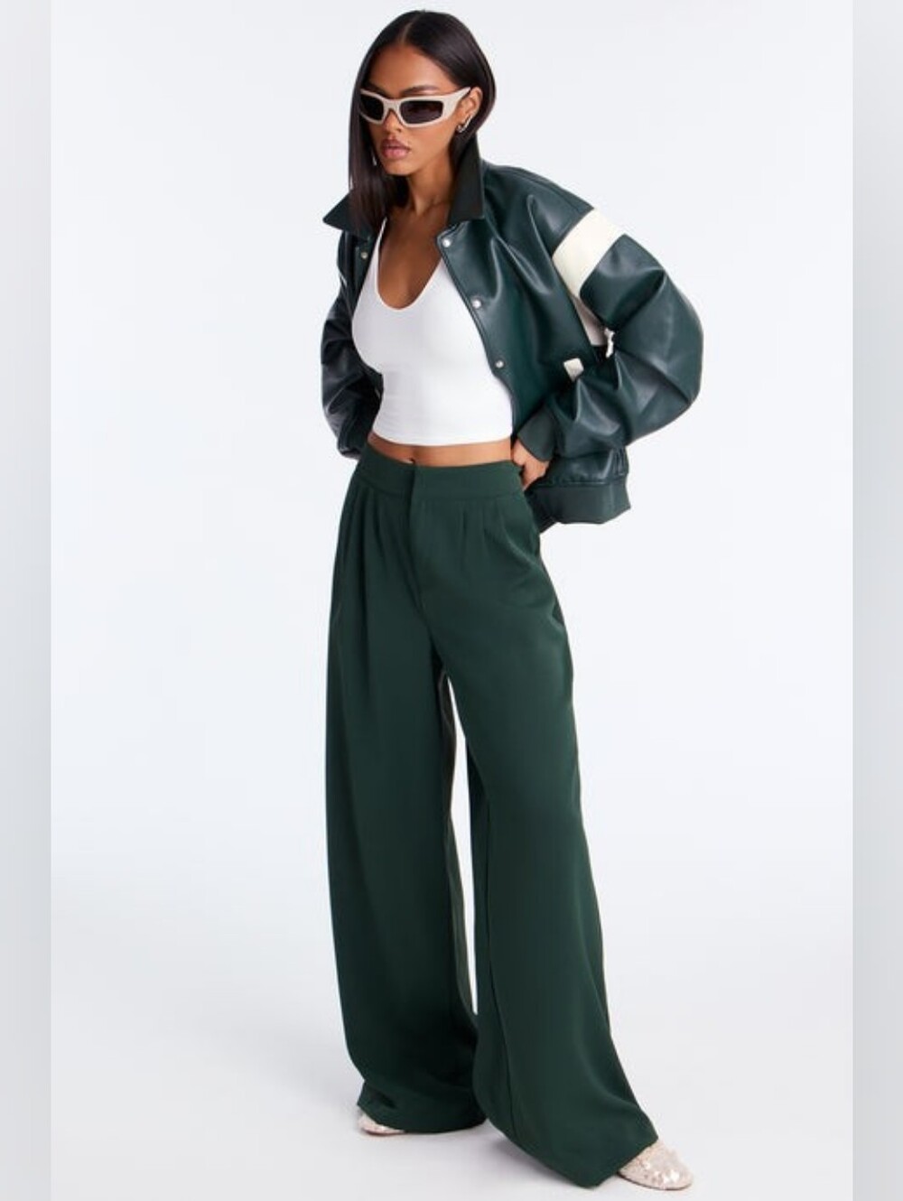 Fashion Nova Candice Pleated Wide Leg Trouser Pants Hunter Green Sz S NWT